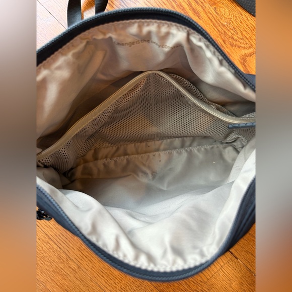 lululemon athletica Black Nylon Parent Backpack/Diaper Bag - Picture 12 of 14